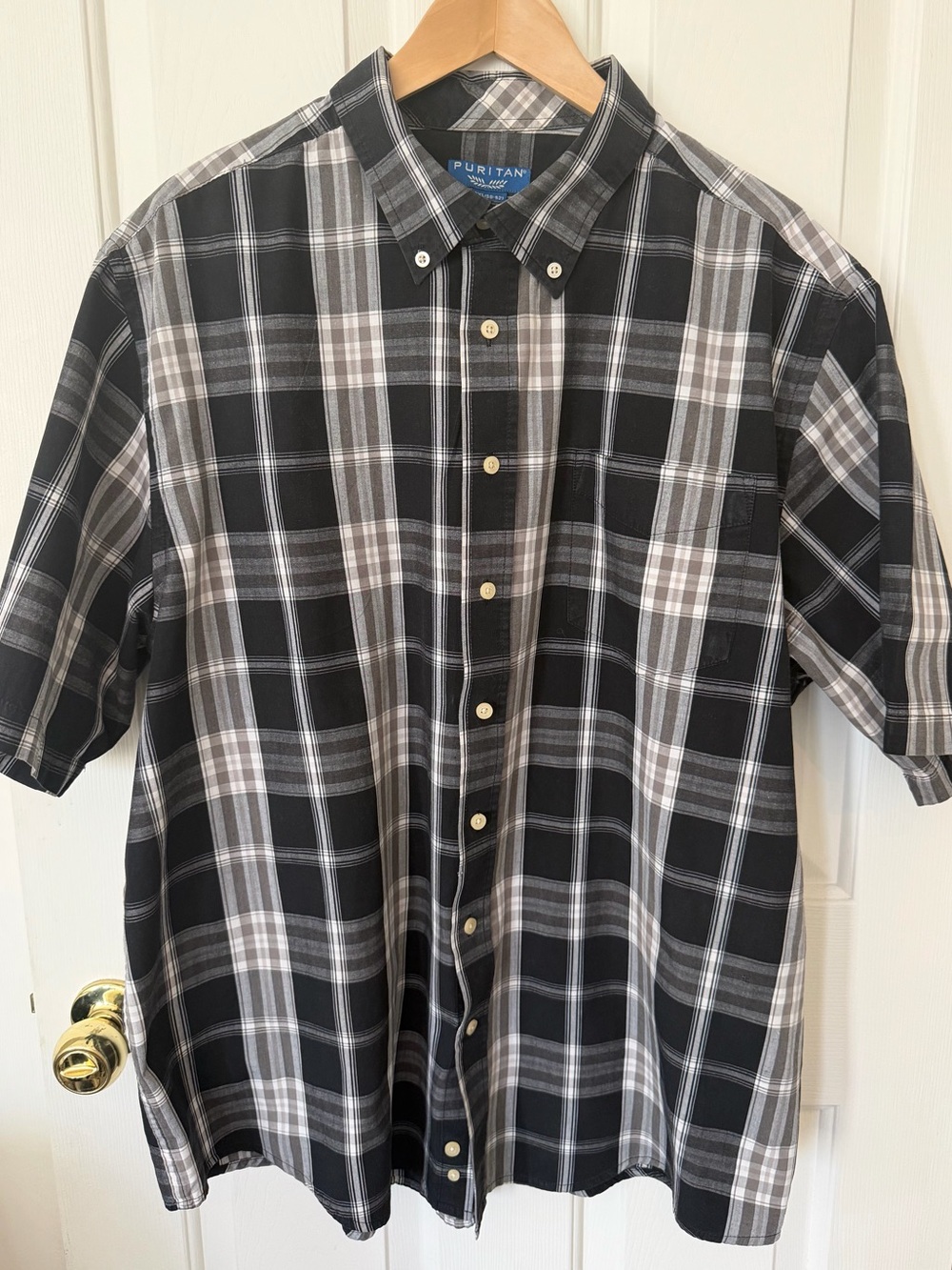 Puritan Black and Gray Plaid Short-Sleeve Button-Down Shirt